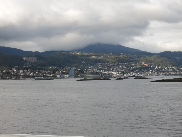 Hurtigruten_2015-06-18_20-12